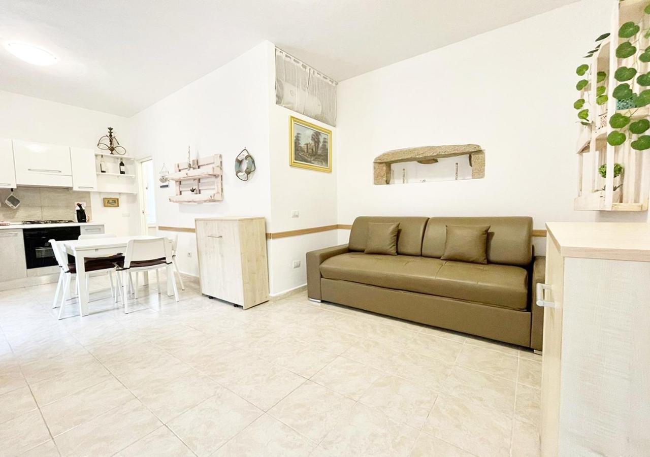 马达莱纳Pgs Immobiliare Srls Residenza Marino Bilocale In Centro Storico La Maddalena公寓 外观 照片
